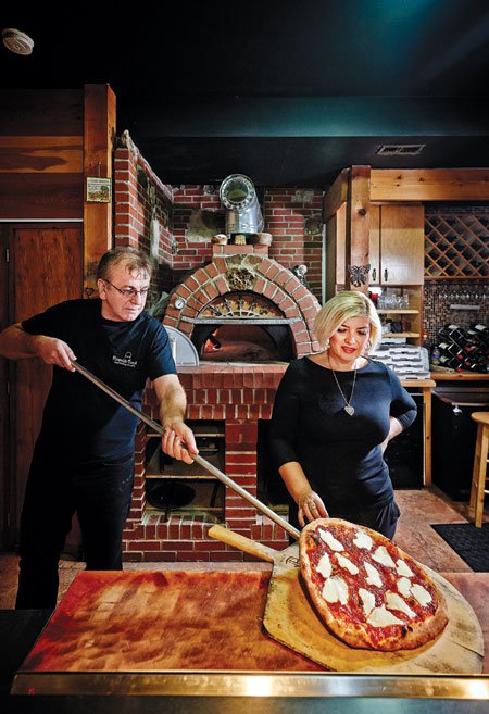 Pizzaria-Tivoli_GRP6131-1.jpg