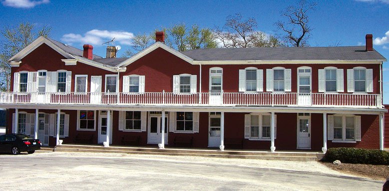 oldhotel_new.jpg