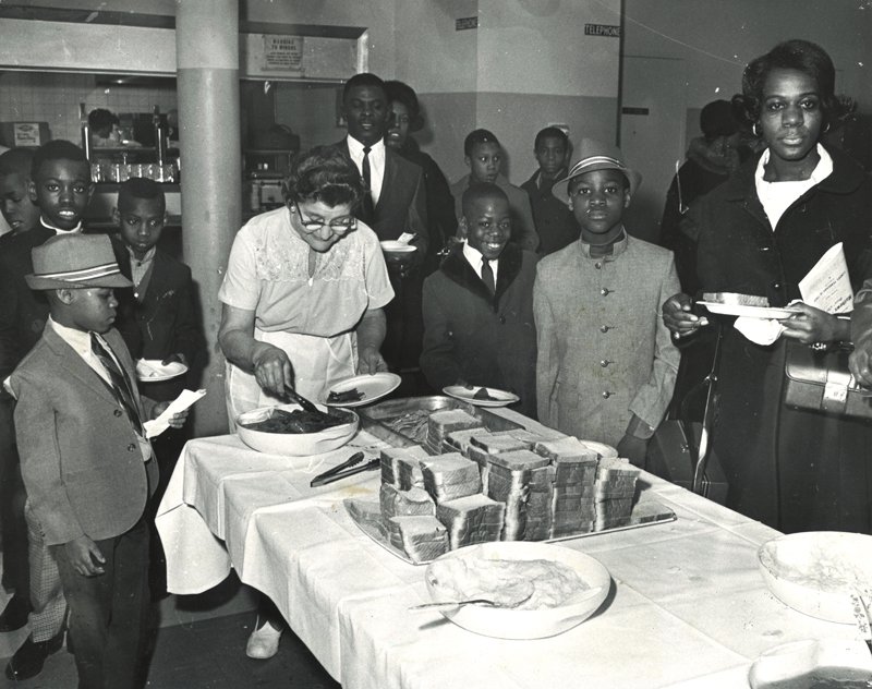 %283%29%20Scene%20from%20an%20early%20Mathews-Dickey%20banquet%20in%20the%20mid-1960s%20at%20the%20UAW%20Hall.jpg