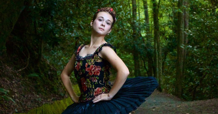 Common Thread Contemporary Dance Company rewilds “The Nutcracker”