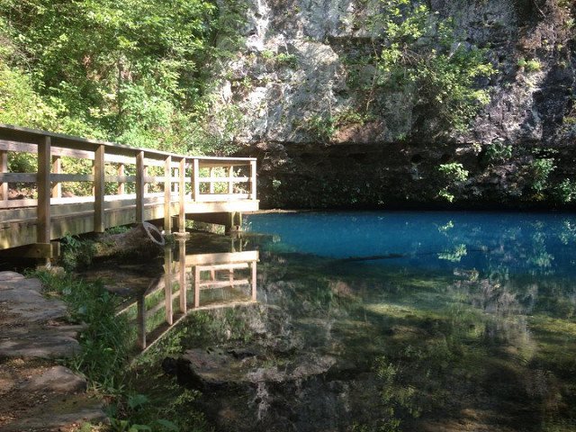 ozark%20blue%20spring.jpg