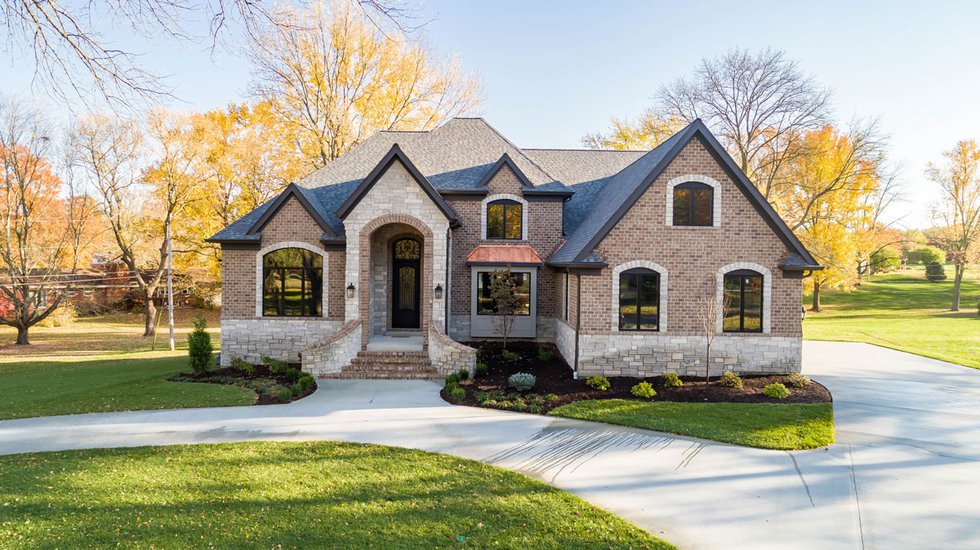 149PebbleAcres_exterior.jpg