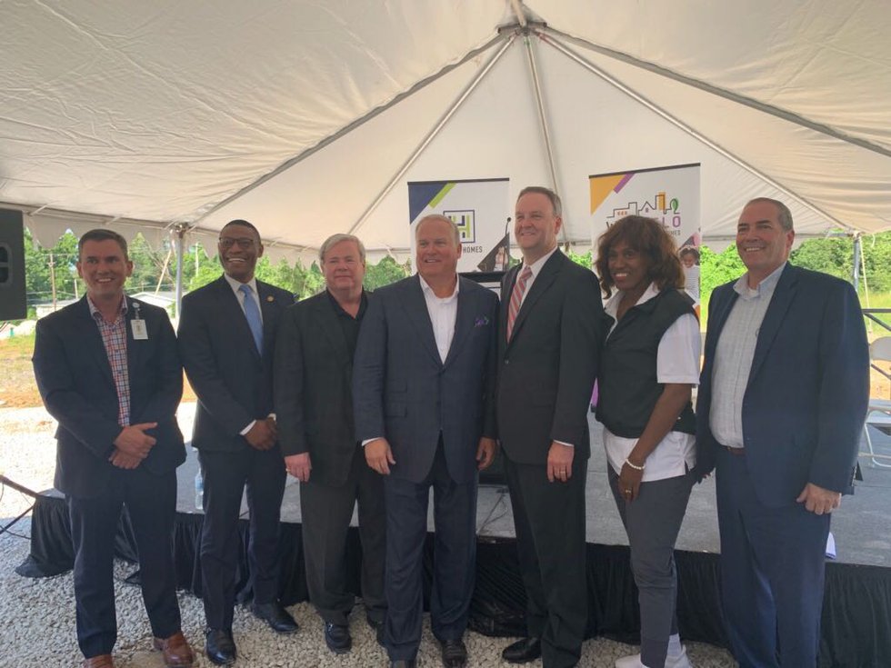 Image%20from%20iOS%20%286%29.jpg