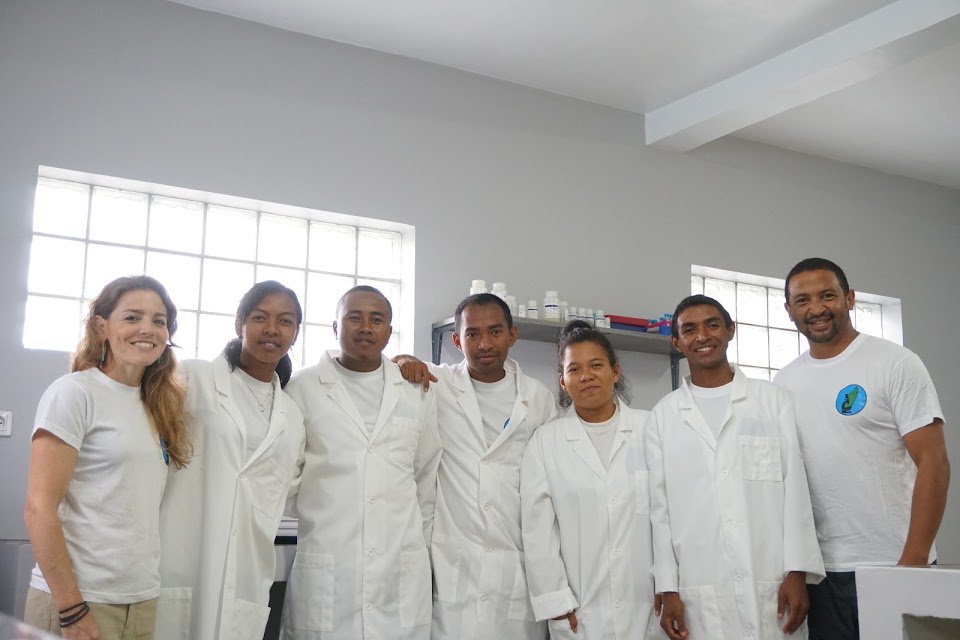 Dr.%20Rasambainarivo%27s%20lab.JPG