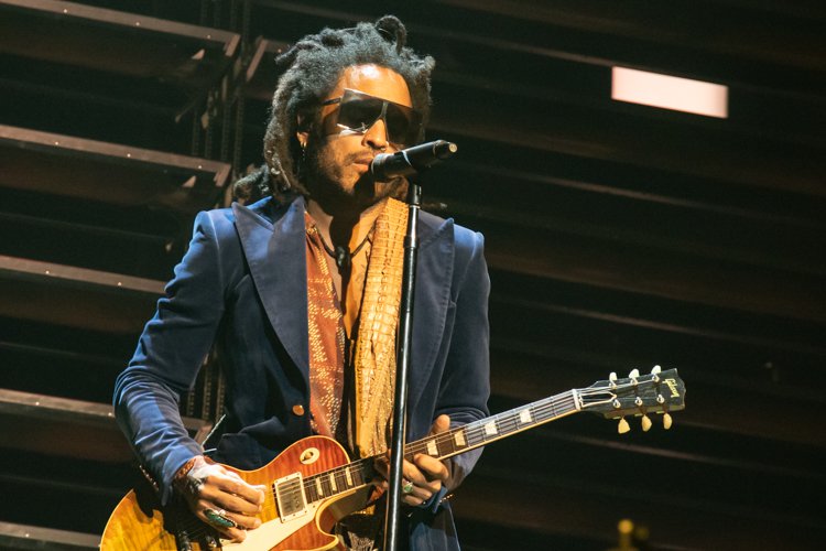 Lenny Kravitz plays a stirring show at the Fox Theatre | St. Louis
