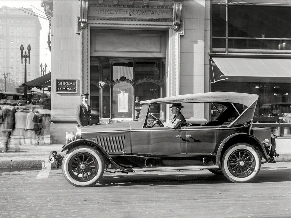 1921%20dorris_model_6-80_touring.jpeg