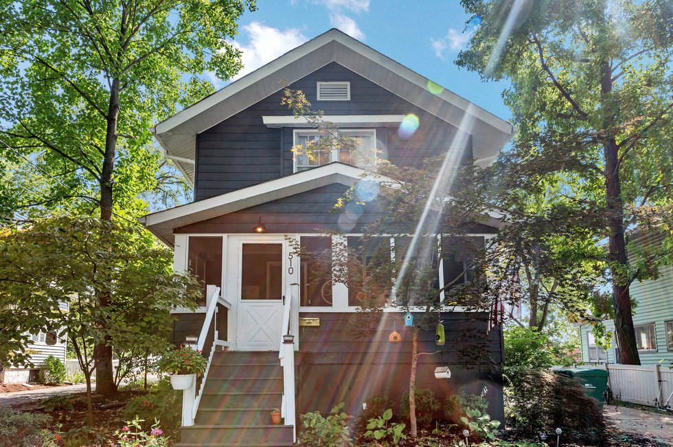This navy Craftsman-style is clean and minimal inside and out
