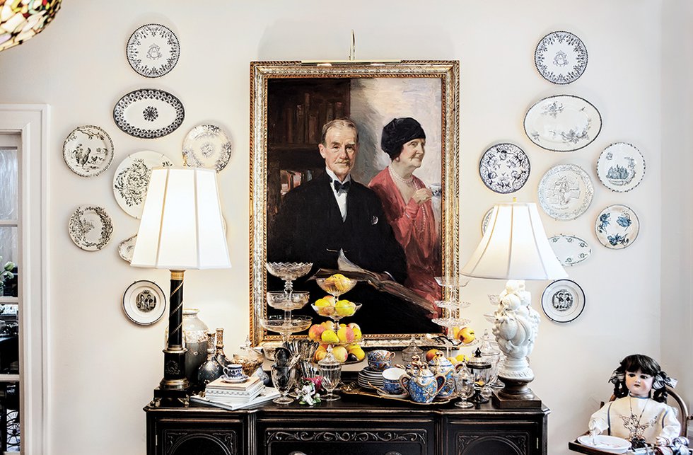 Isabelle Heidbreder’s condo is a museum of French culture