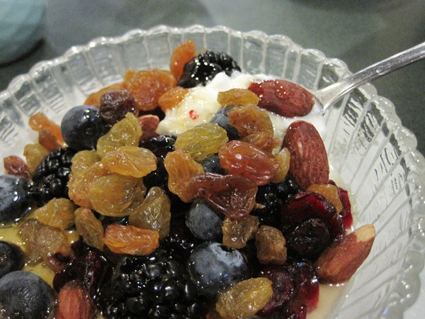 food%20kos%20-yogurt%20parafait.jpg