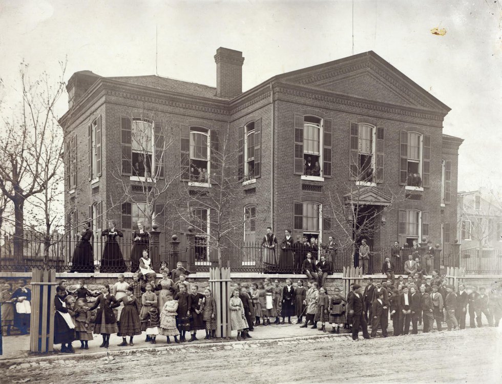 Charless-School-Kingsbury-Street-near-Gravois-Road-1876-Photograph-by-Emil-Boehl-Missouri-History-Museum-N34801.jpg
