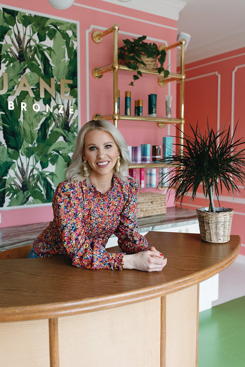 A new U. City sunless tanning boutique gives clients a safe way to feel sun-kissed