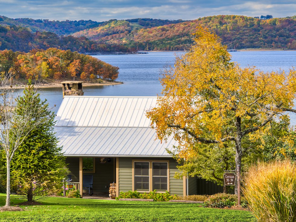 Lakeside%20cottage%20exterior3.jpeg