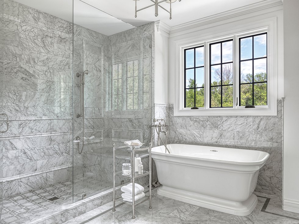 Master_Bath_Shower_and_Tub_.jpg