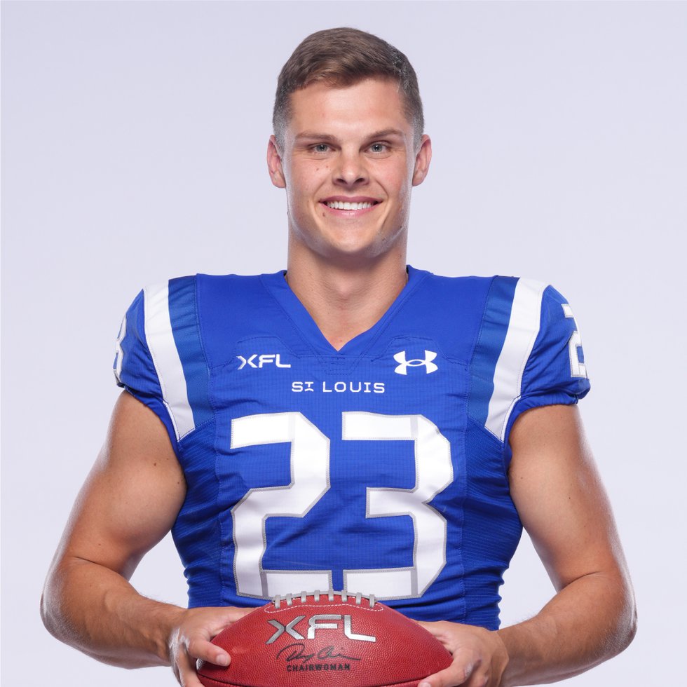 QB_1080x1080_UNIS_STL-22.jpg