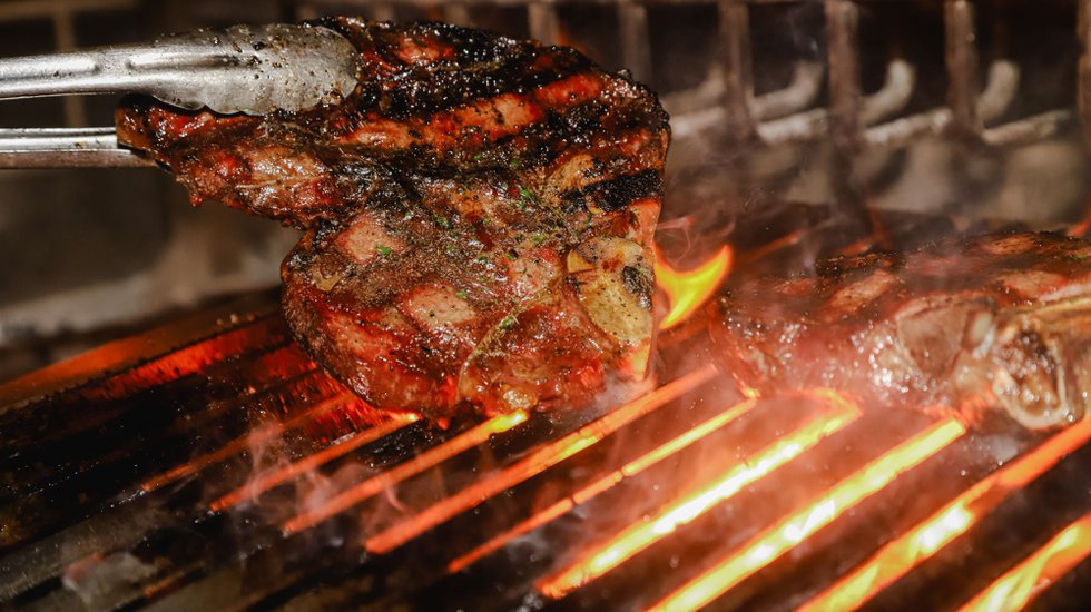 GLENNMADE_BEAST_Meats_Steaks_2000.jpg
