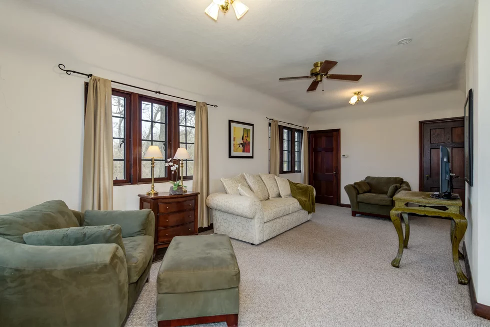 110_Overlook_High-47.webp