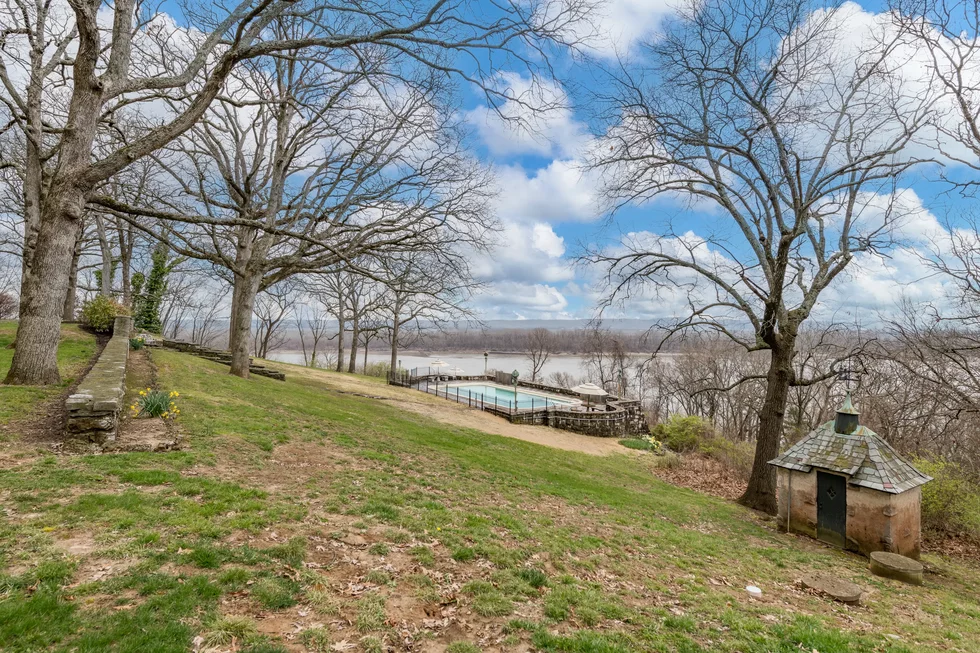 110_Overlook_High-35.webp