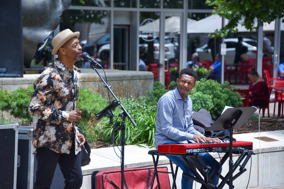 Lunchtime Live returns to the Old Post Office Plaza