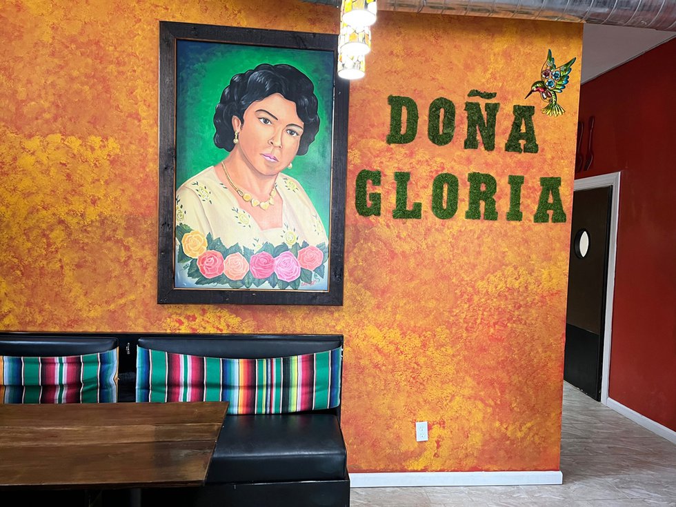 int%20portrait%20of%20dona%20gloria.jpg