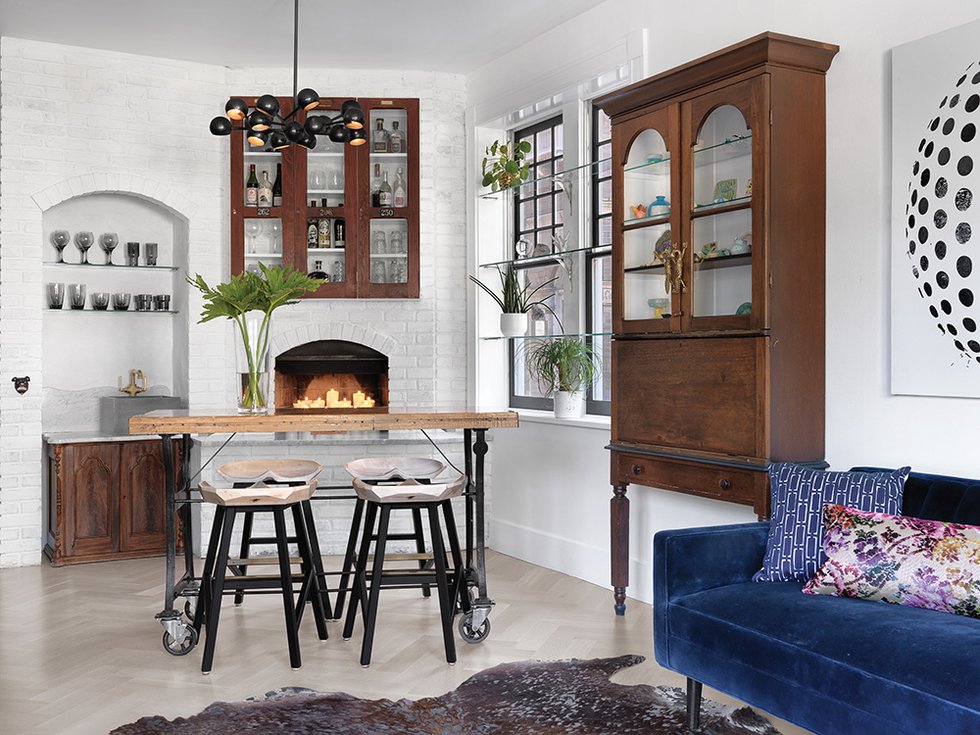 breakfast_area_and_bar_revision.jpg