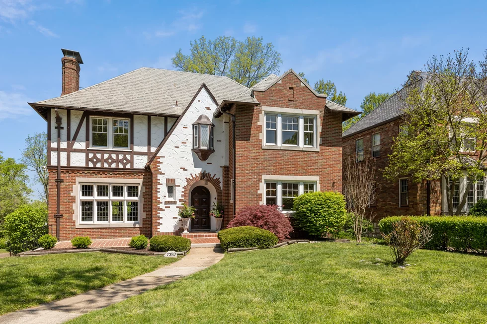 4-print-01_Exterior.webp