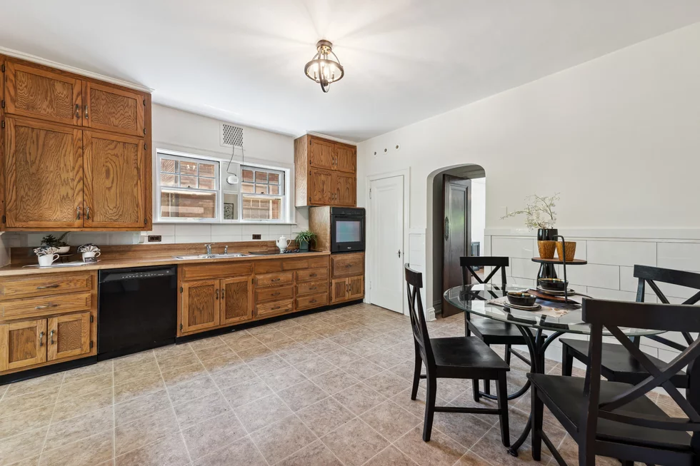 13-print-10_Interior.webp