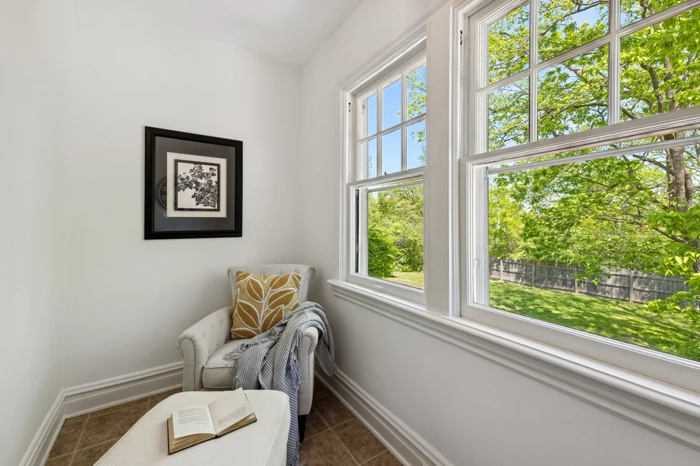 24-print-21_Interior.webp
