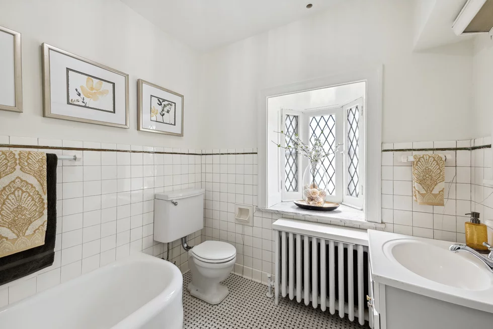 28-print-25_Interior.webp
