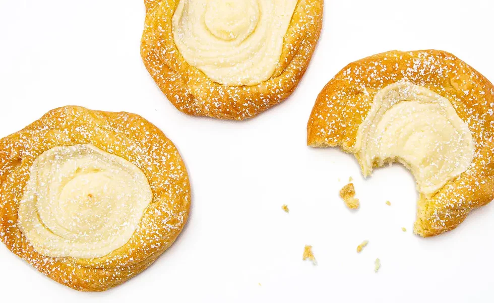 20180614_ShamrockDonuts_0028.webp