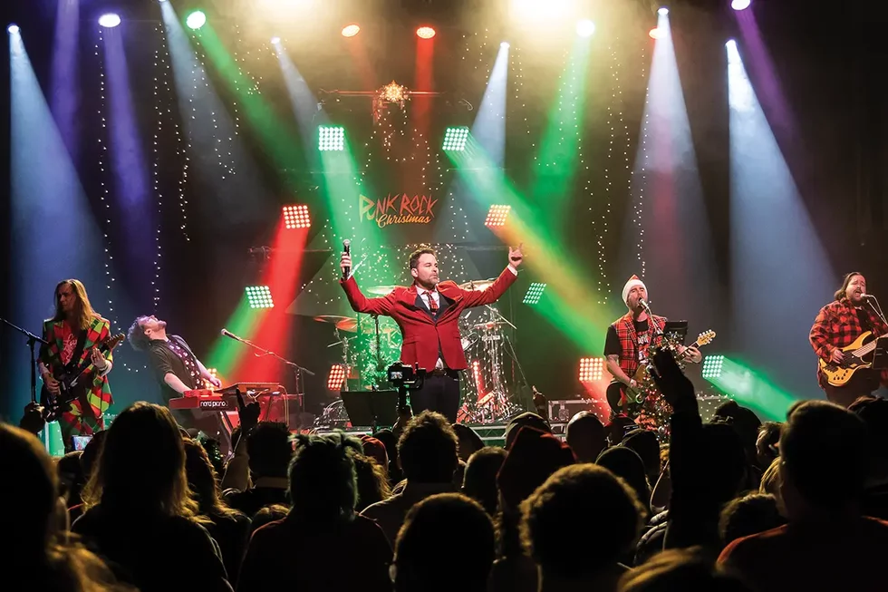 Punk%20Rock%20Christmas-12092022-%20%2818%29.webp