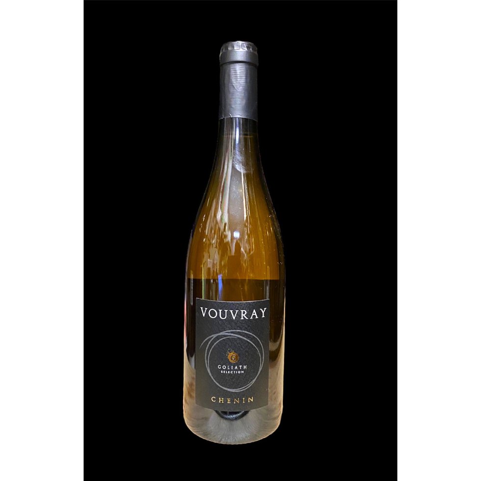 2023%20Thanksgiving%20-%20Olive%20Ovation%20-%20Goliath%20Chenin%20-%20Edited.png