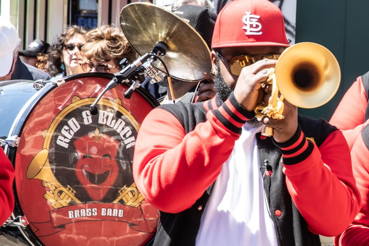 Red%20%26%20Black%20Brass%20Band%20006.JPG