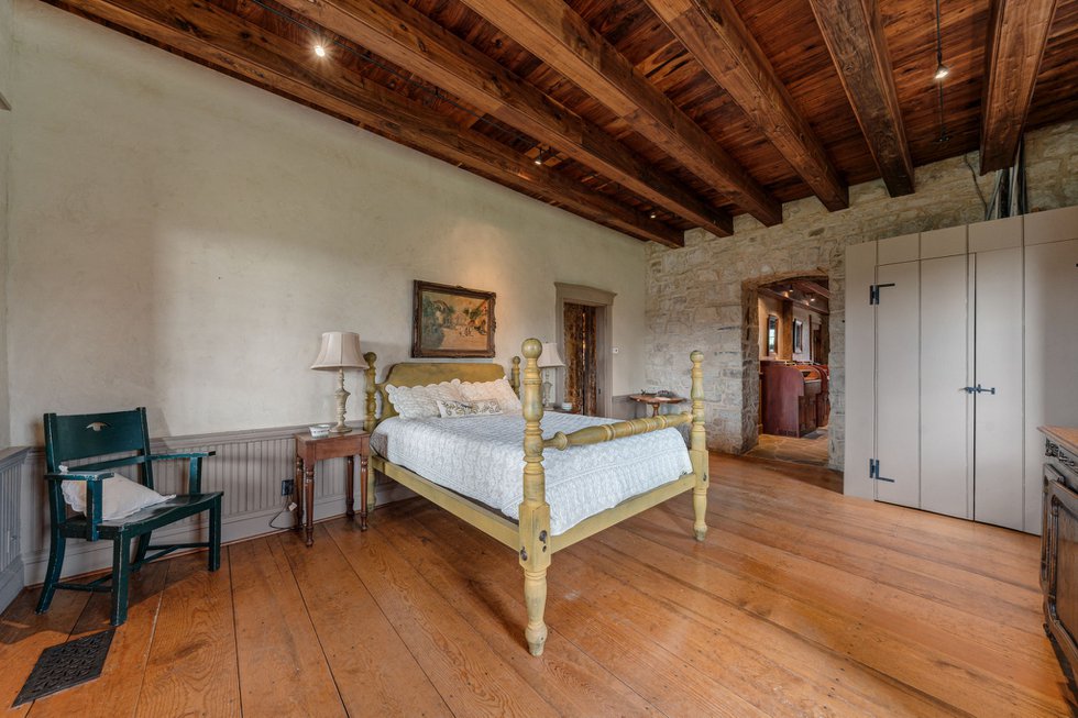 16-web-or-mls-17_Interior%20%282%29.jpg