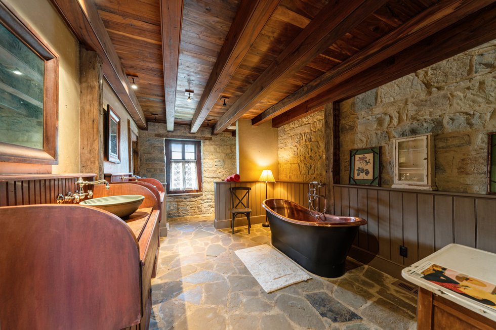 17-web-or-mls-18_Interior%20%282%29.jpg