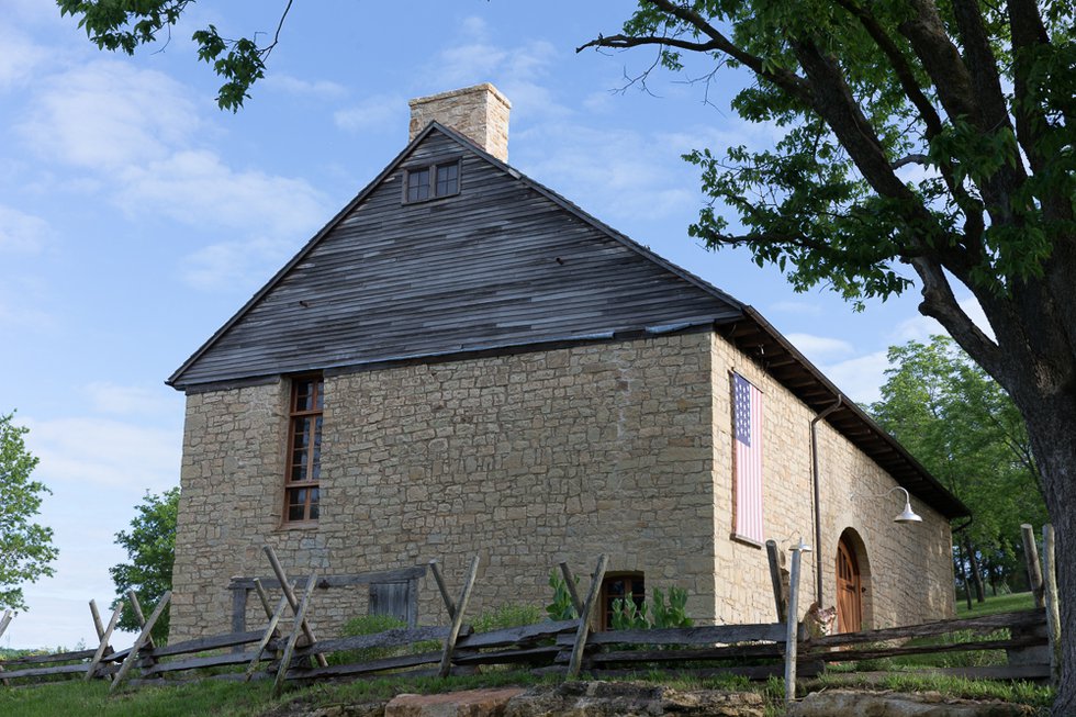 Barn%20side%204.jpg