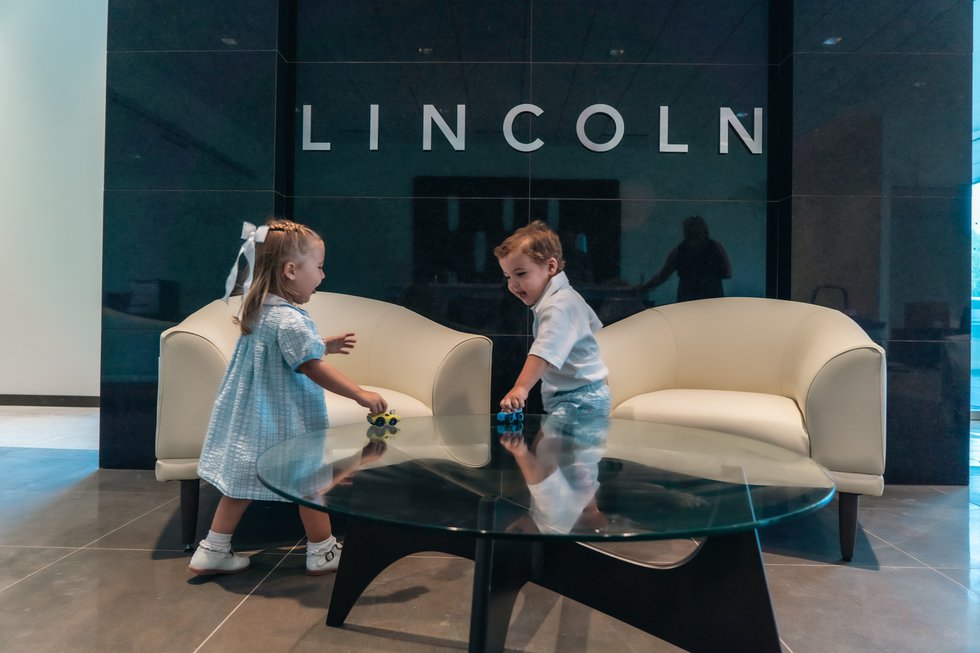 dave-sinclair-lincoln-showroom-ballwin.jpg