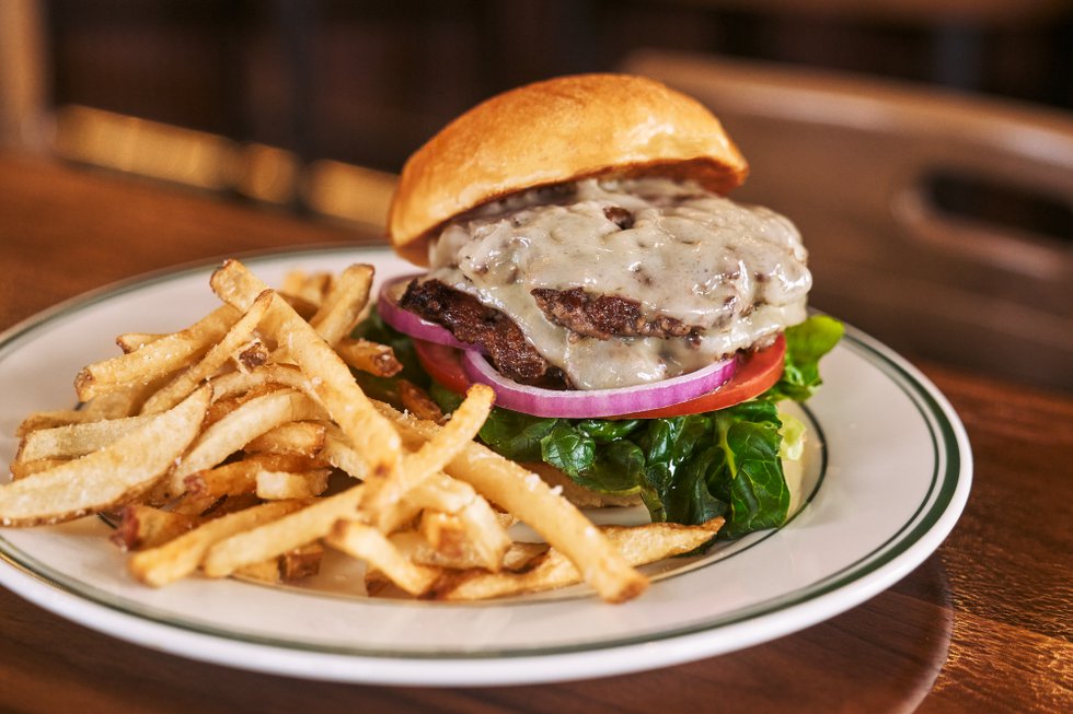 GHBCO_Great_Heart_Smash_Burger_DSC06987_1000.png